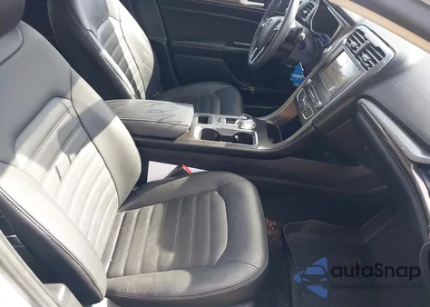 2017 Ford Fusion Se z USA, uszkodzony, nr VIN 3FA6P0H90HR266371